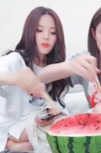 吃瓜用吸管,揭秘吃瓜新潮流