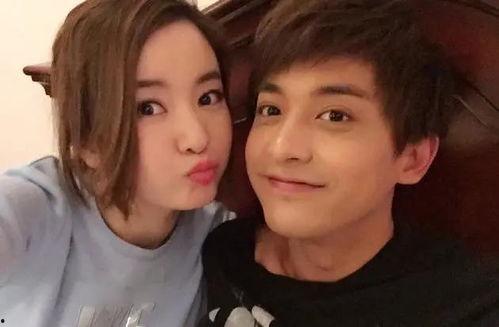 明星吃瓜情侣,甜蜜互动引网友热议