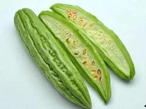 摆小板凳吃瓜,夏日纳凉新风尚